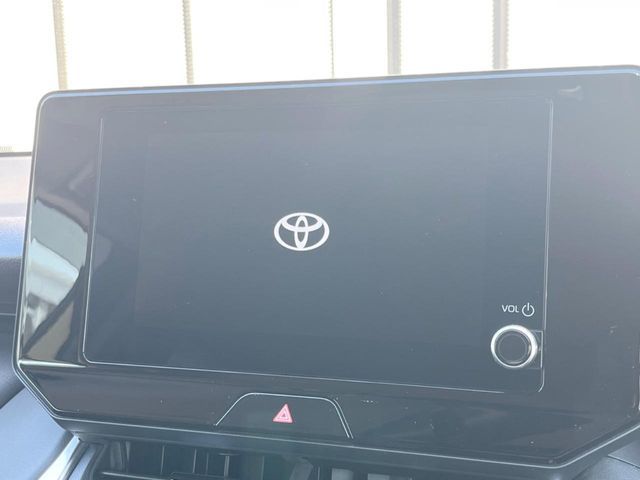 TOYOTA HARRIER 2WD 2024 Image 31