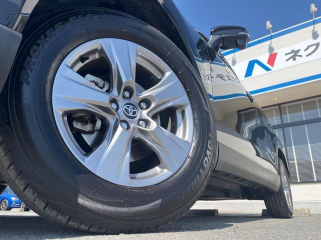 TOYOTA HARRIER 2WD 2024 Image 31