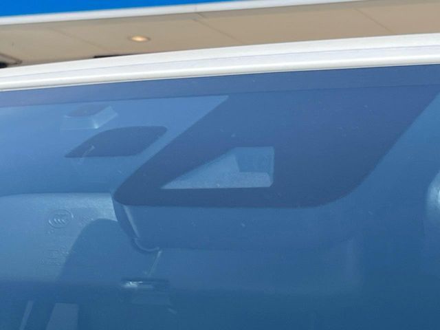 TOYOTA HILUX 4WD 2023 Image 31