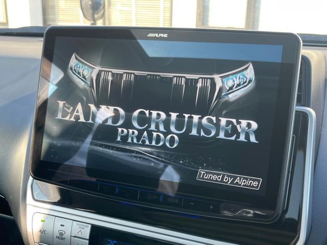 TOYOTA LANDCRUISER PRADO 2018 Image 31