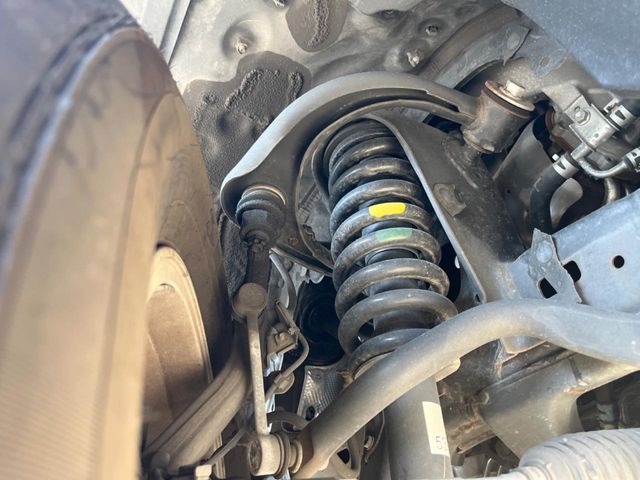 TOYOTA LANDCRUISER PRADO 2018 Image 31