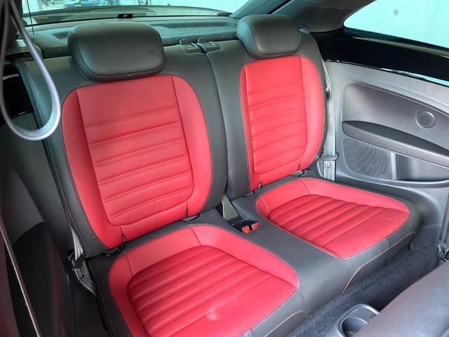 VOLKSWAGEN THE BEETL 2020 Image 31