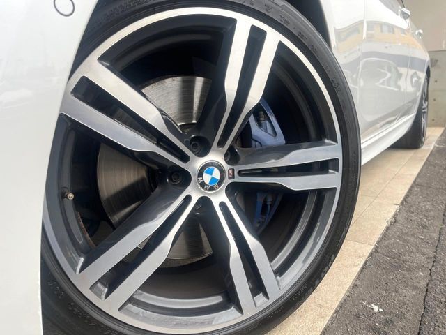 BMW 6SERIES GRAN TUR 2019 Image 31