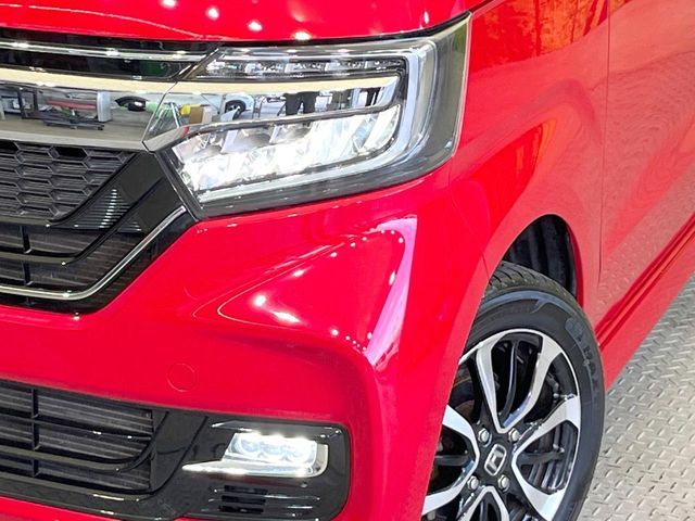 HONDA N BOX CUSTOM 2018 Image 31