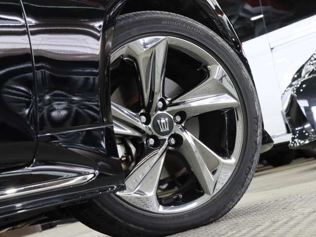 TOYOTA CROWN SEDAN HYBRID 2019 Image 31