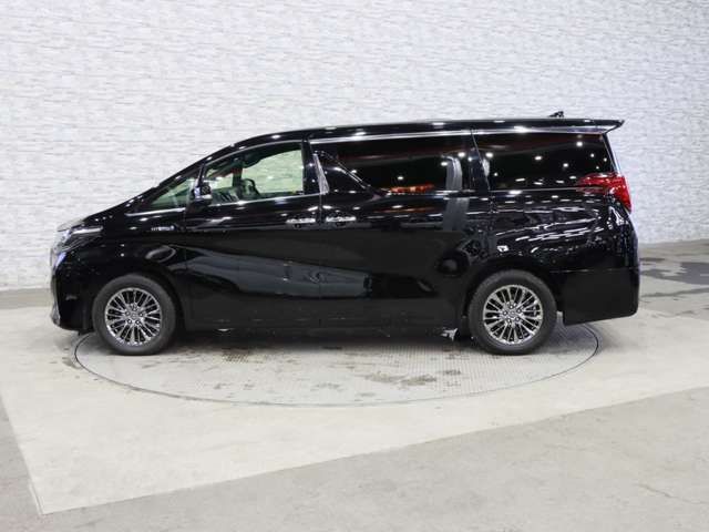 TOYOTA ALPHARD HYBRID 4WD 2019 Image 31