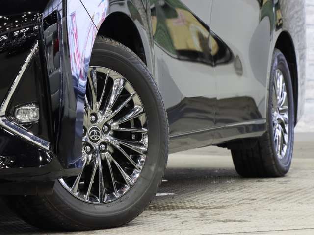 TOYOTA ALPHARD HYBRID 4WD 2019 Image 31