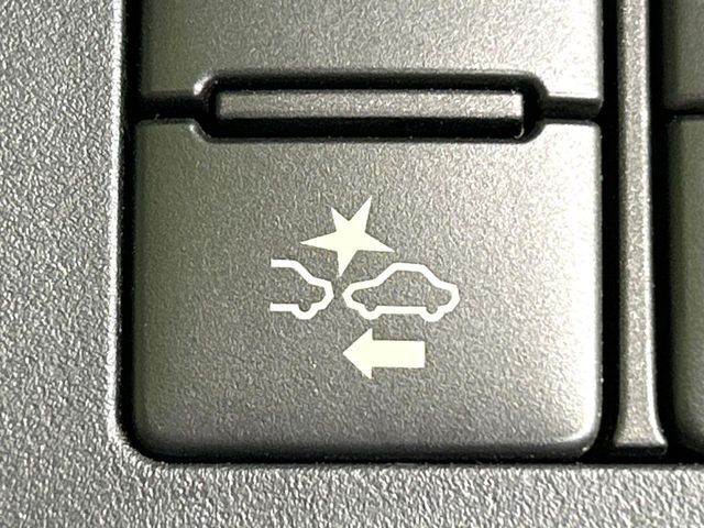 TOYOTA SIENTA HYBRID 2017 Image 31