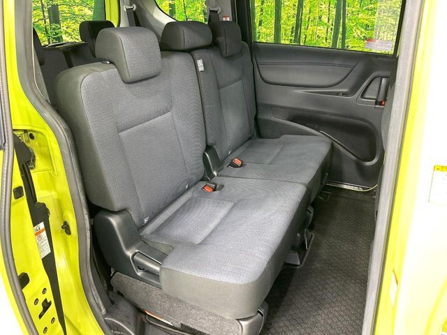 TOYOTA SIENTA HYBRID 2017 Image 31