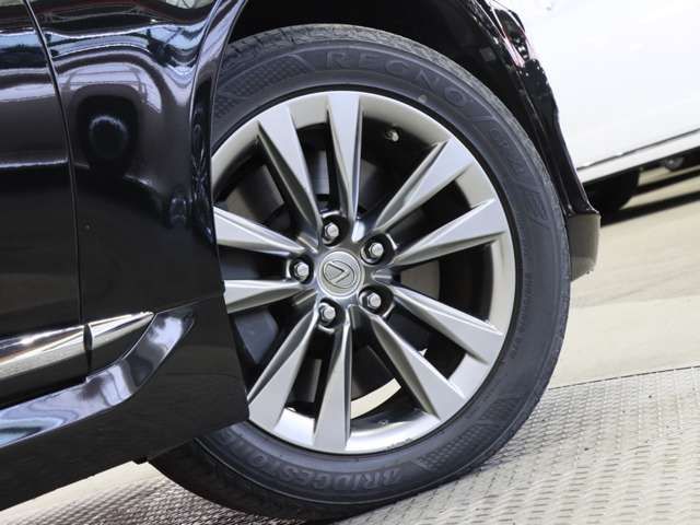 TOYOTA LEXUS LS600H 2013 Image 31