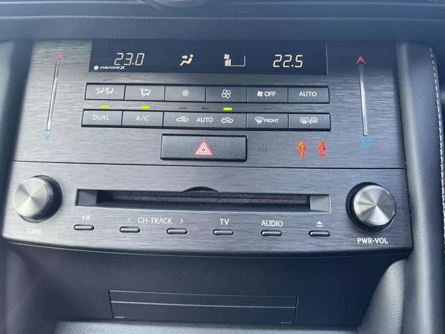 TOYOTA LEXUS RC300H 2023 Image 31