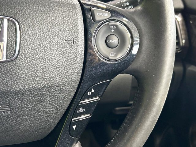 HONDA ACCORD HYBRID 2014 Image 31