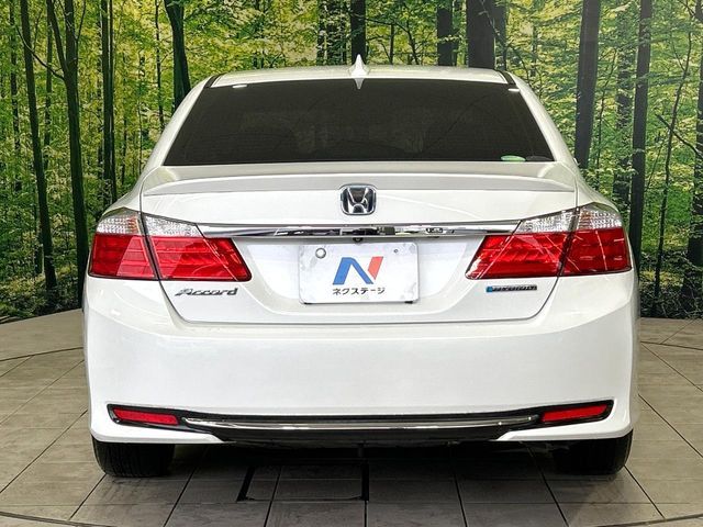 HONDA ACCORD HYBRID 2014 Image 31
