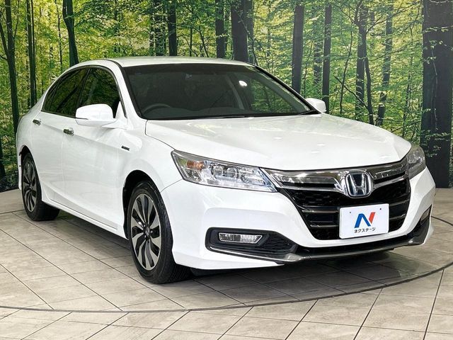 HONDA ACCORD HYBRID 2014 Image 31