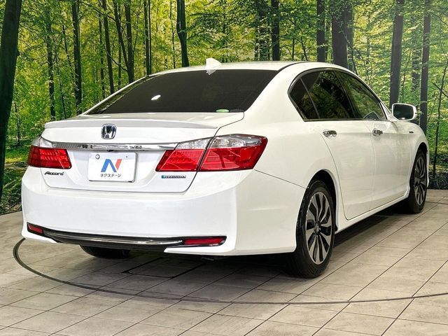 HONDA ACCORD HYBRID 2014 Image 31