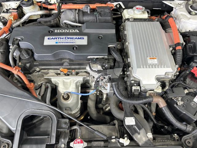 HONDA ACCORD HYBRID 2014 Image 31