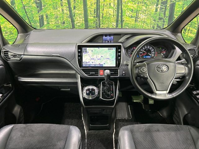 TOYOTA VOXY 2020 Image 31