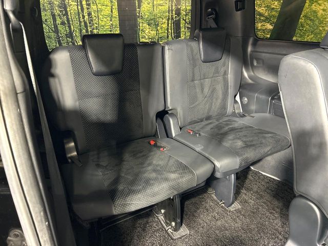 TOYOTA VOXY 2020 Image 31