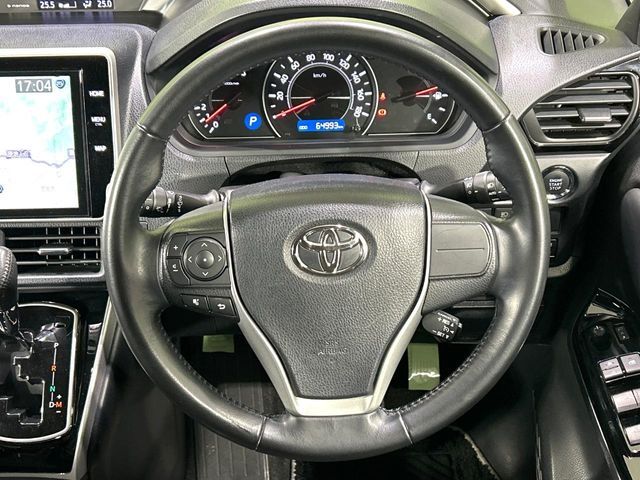 TOYOTA VOXY 2020 Image 31