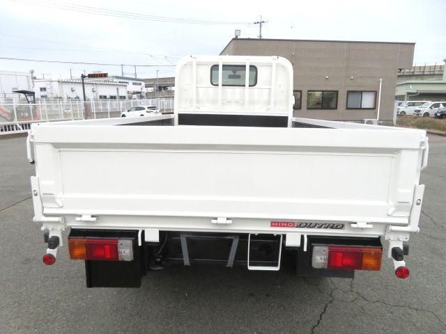 HINO DUTRO 2018 Image 31