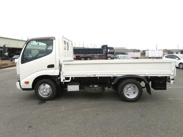 HINO DUTRO 2018 Image 31