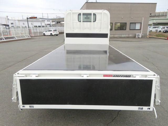 HINO DUTRO 2018 Image 31