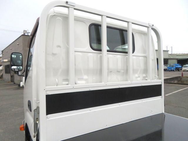 HINO DUTRO 2018 Image 31