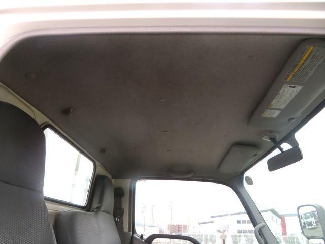 HINO DUTRO 2018 Image 31