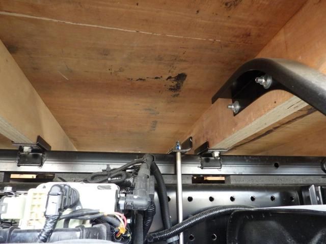 MITSUBISHI CANTER 2024 Image 31