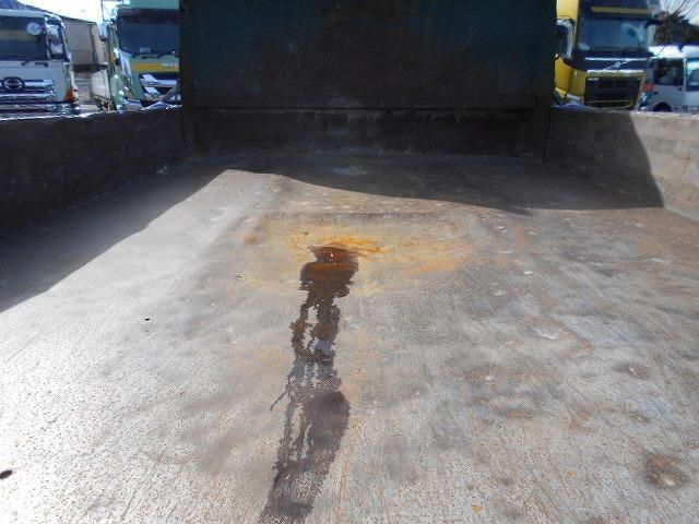 MITSUBISHI FUSOU FIGHTER 2003 Image 31