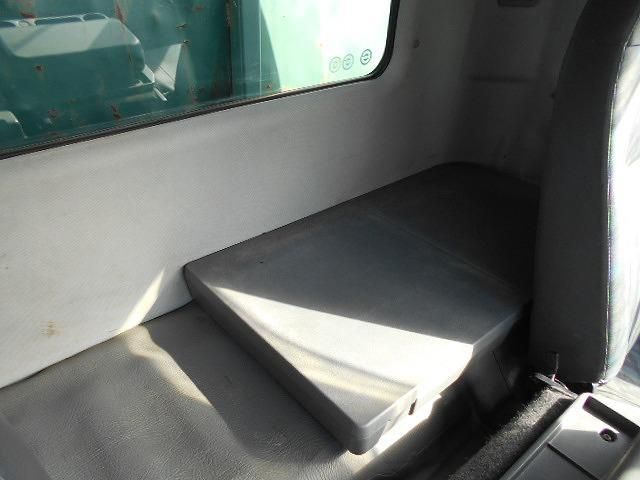 MITSUBISHI FUSOU FIGHTER 2003 Image 31