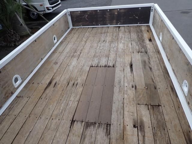 ISUZU ELF 2014 Image 31