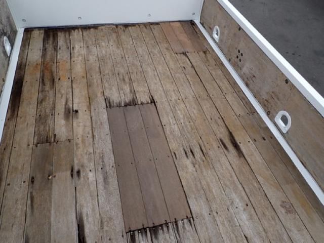 ISUZU ELF 2014 Image 31