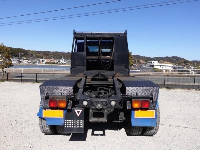 MITSUBISHI FUSOU SUPER GREAT 2015 Image 31