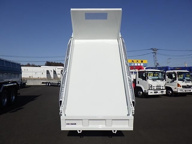 ISUZU ELF 2012 Image 31