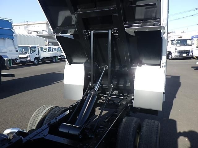 ISUZU ELF 2012 Image 31