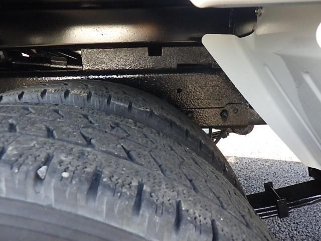 ISUZU ELF 2012 Image 31