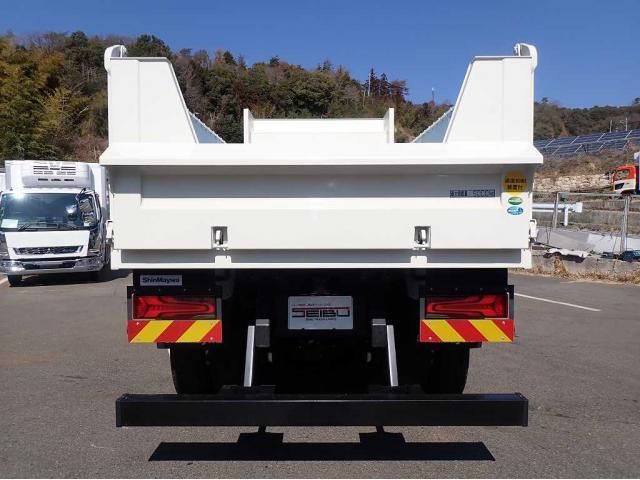 MITSUBISHI FUSOU SUPER GREAT 2025 Image 31