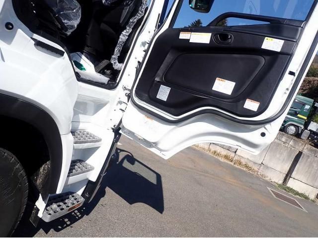 MITSUBISHI FUSOU SUPER GREAT 2025 Image 31