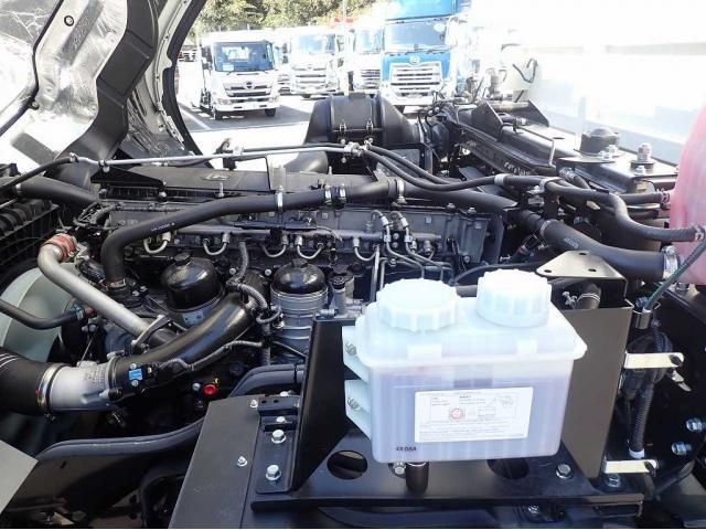 MITSUBISHI FUSOU SUPER GREAT 2025 Image 31