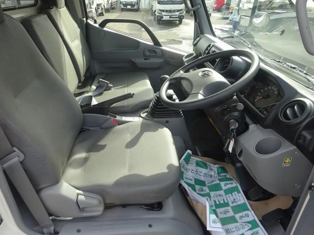 TOYOTA DYNA 2025 Image 31