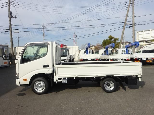 TOYOTA DYNA 2025 Image 31