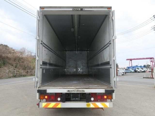 MITSUBISHI FUSOU SUPER GREAT 2019 Image 31