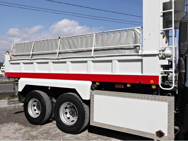 MITSUBISHI FUSOU SUPER GREAT 2013 Image 31