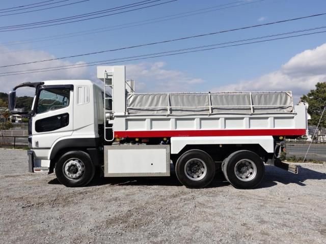 MITSUBISHI FUSOU SUPER GREAT 2013 Image 31