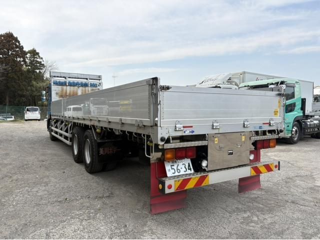 NISSAN DIESEL QUON 2017 Image 31