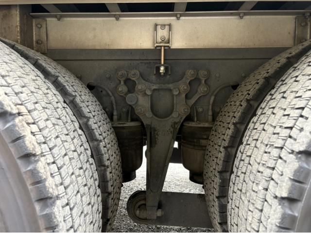 NISSAN DIESEL QUON 2017 Image 31