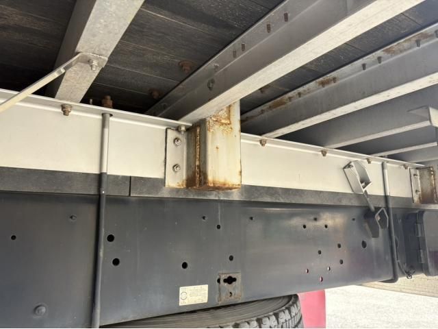 NISSAN DIESEL QUON 2017 Image 31