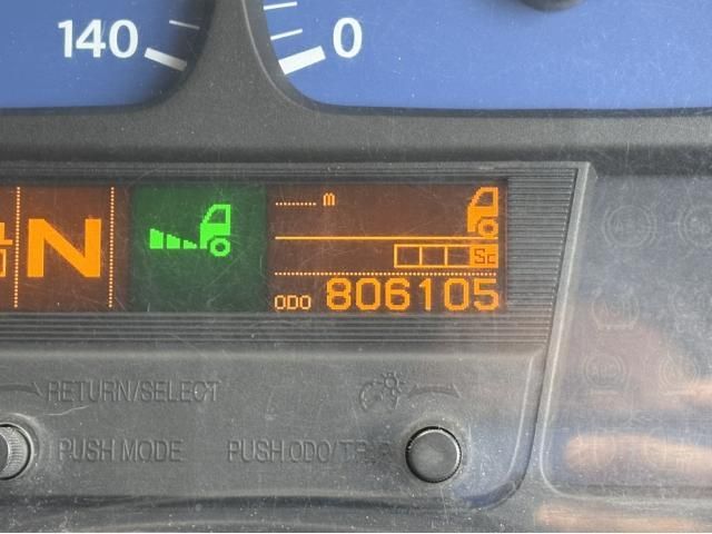 NISSAN DIESEL QUON 2017 Image 31