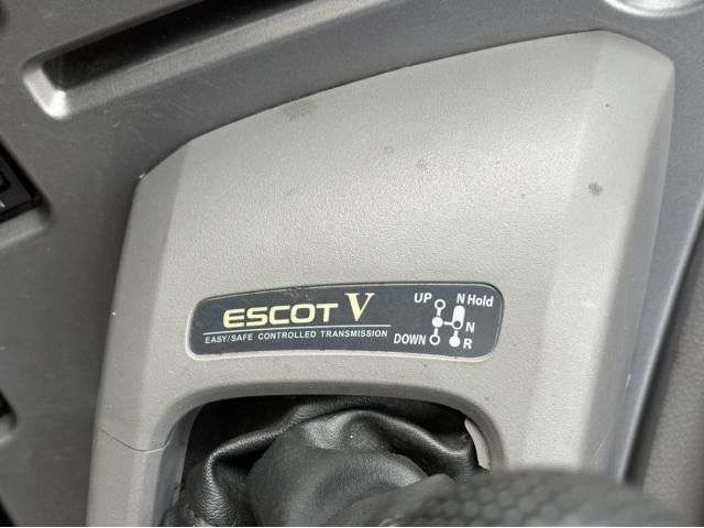 NISSAN DIESEL QUON 2017 Image 31